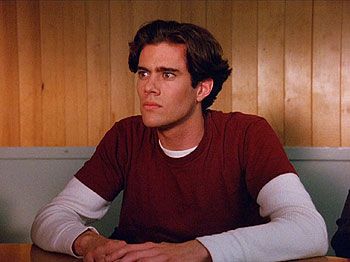 Bobby Briggs. Rebellious teenager, captain of the football team, boyfriend of Laura Palmer, secret lover of Shelly Johnson. Bobby Briggs, Dana Ashbrook, Donna Hayward, Billy Wirth, Audrey Horne, Sherilyn Fenn, Black Lodge, Laura Palmer, Heather Graham