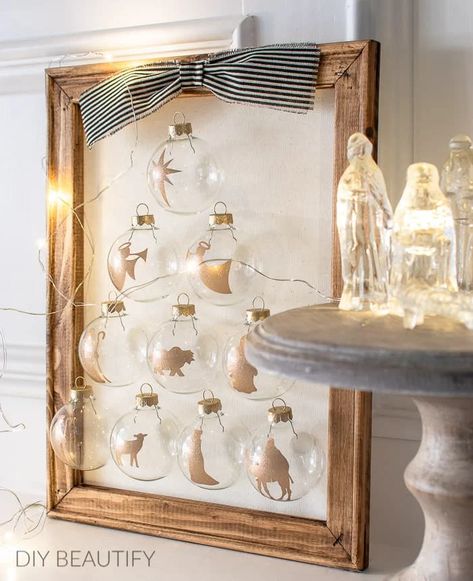 19 Beautiful DIY Nativities to Make for Your Home Dollar Tree Bedroom, Scandinavian Door, Diy Farmhouse Living Room, Garland Staircase, Kids Lights, Nativity Ideas, Classy Bathroom, Tree Bedroom, Kitchen Cozy