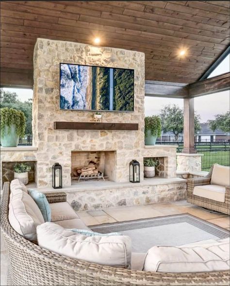 Just Decorate! | Beautiful outdoor living Bench Dimensions, Outdoor Fireplace Patio, Backyard Fireplace, Dream Life House, Bench Ideas, Outdoor Kitchen Patio, Backyard Remodel, Casa Vintage, Casa Exterior