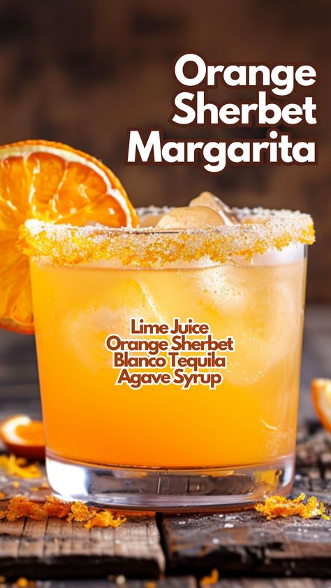 Margarita Flavors, Cocktail Cards, Flavored Margaritas, Guacamole Recipe Easy, Cocktail Drinks Alcoholic, Orange Cocktails, Best Tequila, Cocktail Bitters, Happy Hour Cocktails