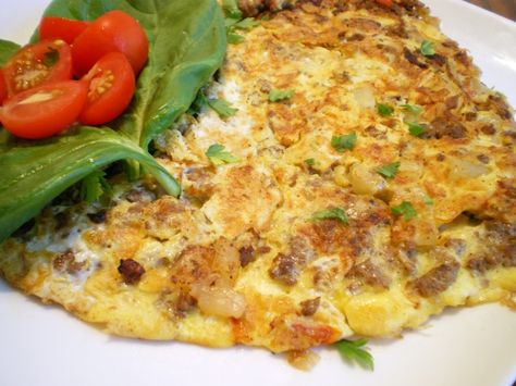 Filipino Omelette -- yum! Giniling Recipe, Pinoy Fiesta, Pinoy Breakfast, Omelette Recipes, Easy Filipino Recipes, Food Filipino, Torta Recipe, Omelets Recipe, Pinoy Foods