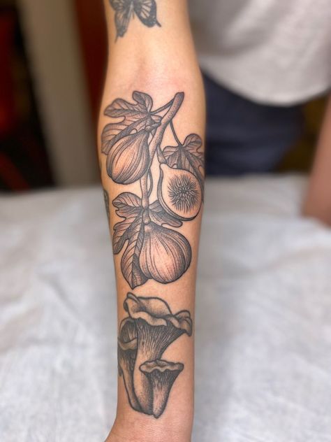 Figs by @emidoesart Fruit Tattoo Ideas Black And White, American Traditional Fig Tattoo, Fig Plant Tattoo, Fig Tattoo Sylvia Plath, Fig Branch Tattoo, Fig Leaf Tattoo, Veggie Tattoo, Woodsy Tattoos, Fig Tree Tattoo