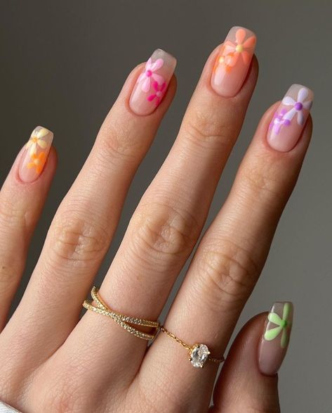 Thai Nails Design, Thailand Inspired Nails, Thailand Nails Designs, Thai Nails, Thailand Nails, Swift Nails, Taylor Swift Nails, Nails Inspo, Nail Designs Summer