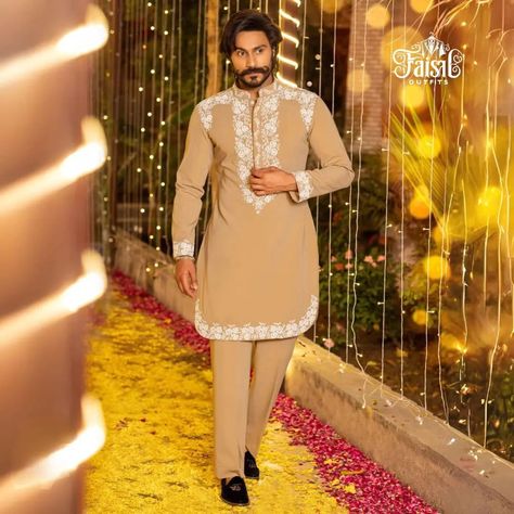 Wedding Special Trending Designer Luxury Kurta Pajama Set 🔥💥 👉 PLEASE FOLLOW @faisaloutfits FAISAL OUTFITS IS FEATURING PLATFORM FOR MEN'S FASHION | COUTURE | STYLE | LIFESTYLE ___________________________________________________ 👉 MADE TO MEASURE AVAILABLE 🔥 TAKE A SCREENSHOT AND SEND ME ON WHATSAPP FOR ORDER 👇👇👇 🌟 BOOK YOUR ORDER ON WHATSAPP 👉+91 9027731632 🌟 ALSO DM US TO ORDER ⬇️ 👉 @faisal_kurta_design44 ___________________________________________________ 🌟 GET YOUR DREAM STYLISH ... Luxury Jamawar Kurta For Festivals, Wedding Jamawar Kurta For Diwali, Self-design Jamawar Sherwani For Festivals, Kurta Pajama Men For Jaggo, Luxury Jamawar Men's Kurta, Wedding Kurta For Men, Take A Screenshot, Party Wear Indian Dresses, Maisie Williams