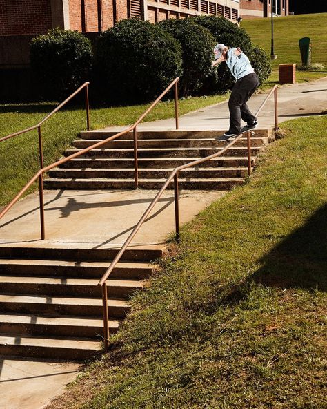 Jamie Foy, Skateboard Pics, Skateboard Pictures, Skateboard Photography, Skate Shop, Skateboarding, Railroad Tracks, Skateboard, Photography