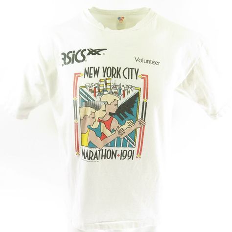 Marathon Tee, New York Marathon, 90s New York, Marathon Shirts, Tee Ideas, Nyc Marathon, City Marathon, Add Design, Best T Shirt Designs