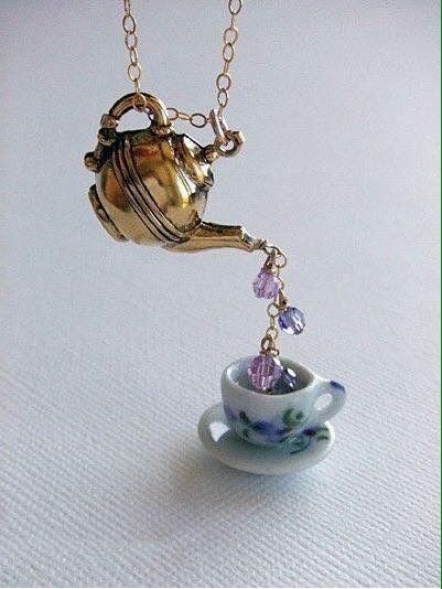 Lavender Tea, Pretty Jewellery, Beaded Pendant, Cute Jewelry, Bling Bling, Tea Time, Alice In Wonderland, Jewelry Inspiration, Jewelry Ideas