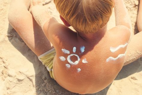 The Best Sunscreen Ingredients Best Baby Sunscreen, Sunscreen Ingredients, Army Wife Life, Baby Sunscreen, Kid Life, Physical Sunscreen, Chemical Sunscreen, Kids Sunscreen, Best Sunscreens