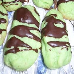 Cheese Fingers, Non Chocolate Desserts, Flavored Cookies, Finger Cookies, Sweet Savory Recipes, Pistachio Recipes, Pistachio Cookies, Pistachio Cream, Christmas Baking Recipes