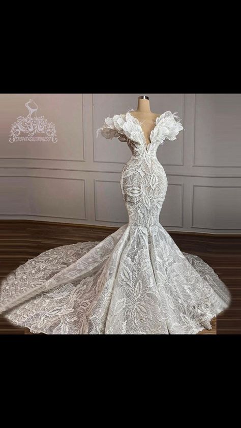 Unique Wedding Dresses Different, Wedding Dresses Different, 2022 Wedding Dresses, Queen Wedding Dress, Long Sleeve Mermaid Wedding Dress, Satin Mermaid Wedding Dress, Mermaid Style Dress, Lace Applique Wedding Dress, Gowns Dresses Elegant