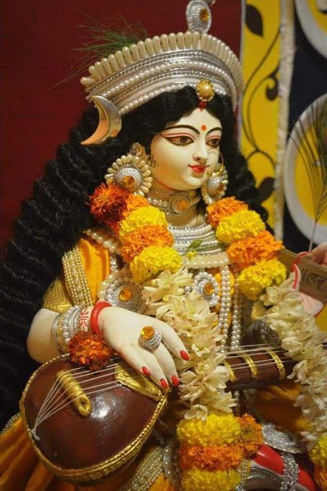 New Model Saraswati Murti, Saraswati Thakur, God Jewellery, Akhanda Bharat, Bhagvad Geeta, Shakthi Devi, Navratri Devi Images, Saraswati Idol, Maa Saraswati