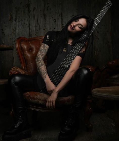 Infected Rain, Lena Scissorhands, Artistic Portrait Photography, Alice Lane, Artistic Portrait, Rock Chick, Fender Guitar, Portrait Artist, Juno