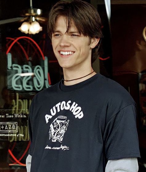 young jared padalecki , dean forester Jared Padalecki Gilmore Girls, Young Sam Winchester, Gilmore Girls Dean, Gilmore Guys, Dean Forester, Jared Padalecki Supernatural, Odaiba, Sam Winchester, Jared Padalecki