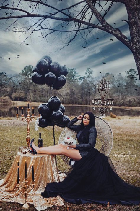 Black And Rose Gold Photoshoot, 50 Year Old Birthday Photo Shoot Ideas, 50 Birthday Shoot Ideas, 30th Birthday Photo Ideas For Women, 30th Birthday Photoshoot Winter, 45th Birthday Outfits For Women, Birthday Photoshoot 40, Rip To My 30s Photoshoot, Gothic Birthday Photoshoot