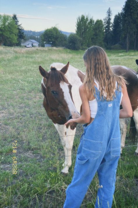 Cute Words To Get Tattooed, Cowgirl Coastal Outfits, Kaleigh Core Aesthetic, Cute Farm Girl Outfits, Clean Cowgirl Aesthetic, Coastal Cowgirl Fits, East Coast Cowgirl, Tennessee Summer Aesthetic, Cottage Core Cowgirl