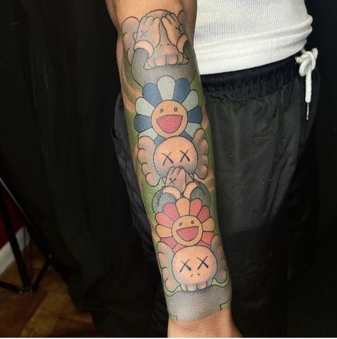 Guy Group Tattoos, Kaws Tattoo, Tatts Ideas, Tattoos Inspos, Baddie Tattoos, Arm Tattoos Black, Arm Tattoos For Guys Forearm, Hand Tattoos For Girls, Cute Hand Tattoos