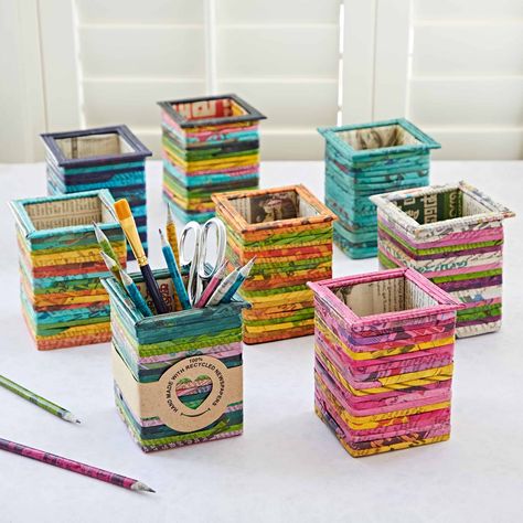 Our stylishly sustainable recycled newspaper pencil holder is a must-have for any stationery fan, the perfect way to store all of your desktop essentials. Made from 100% recycled newspaper our beautifully colourful pencil pots add a touch of rustic elegance to any desk. Perfect for turning something mundane into something full of joy and colour, ideal when paired with our recycled newspaper pencils. As each holder is made from recycled newspaper it means that each one is unique and will come wit Desktop Essentials, Desk Pencil Holder, Newspaper Pencils, Diy Crafts Pencil Case, Recycled Magazine Crafts, Pencil Holders For Desk, Recycled Newspaper, Newspaper Crafts Diy, Recycle Newspaper