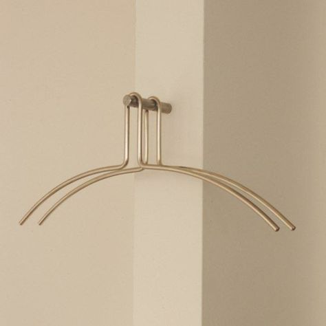 Hangers Clothes, Diy Hooks, Store Concept, Hanger Diy, Showroom Interior Design, Hanger Design, Clothes Hooks, Gianfranco Ferre, Clothes Hangers