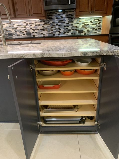 Kitchen Platter Storage, Platter Storage Ideas Kitchen, Serving Dish Storage Ideas, Kitchen Casserole Dish Storage, Casserole Dish Storage Ideas, Casserole Dish Organization, Platter Storage Ideas, Casserole Dish Storage, Storage Above Refrigerator