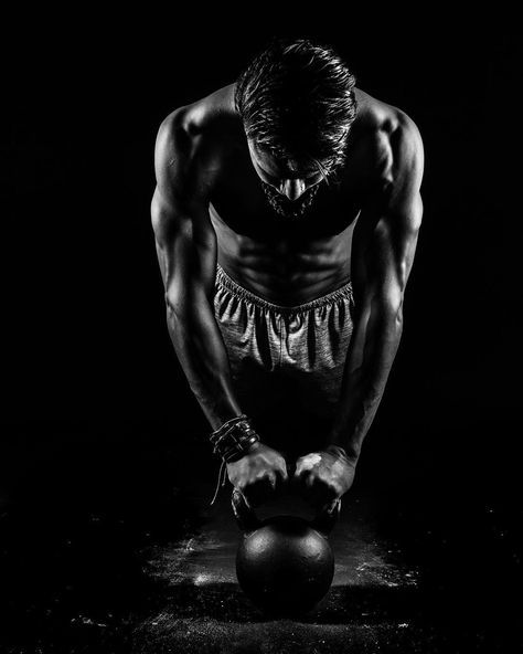 Gym Photoshoot Male, Outdoor Fitness Photoshoot, Mens Fitness Photography, Fitness Photo Shoot, Wall Gym, Athletic Photoshoot, Male Fitness Photography, Crossfit Photography, Gym Photoshoot