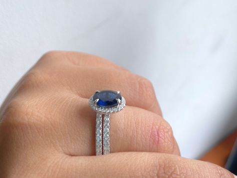 Discover the epitome of sophistication with our blue sapphire oval cut bridal ring set. A perfect blend of classic charm and modern elegance. 💍💙 #bluesapphire #OvalCut #LuxuryJewelry #vintagediamond #bridalsetjewellery #rings Bridal Ring Set, Bridal Ring, Bridal Jewelry Sets, Vintage Diamond, Modern Elegance, Oval Cut, Luxury Jewelry, Ring Set, Ring Sets