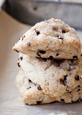 the most requested snack at our house are these easy chocolate chip scones Choc Chip Scones, Chip Recipes, Chocolate Chip Scones, Baking Breads, Scones Recipe Easy, Scones Recipe, Chocolate Chip Recipes, Chips Recipe, Scone Recipe