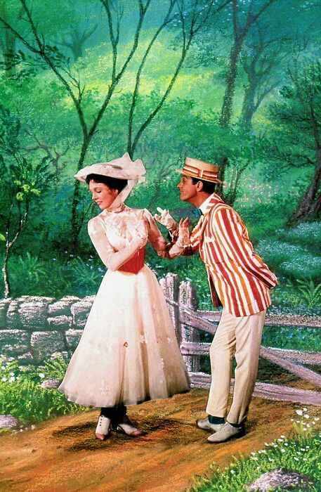 Mary Poppins and Bert 1960s Movies, Mary Poppins 1964, Images Disney, Julie Andrews, Jolly Holiday, Practically Perfect, Brass Band, Actrices Hollywood, Dirty Dancing