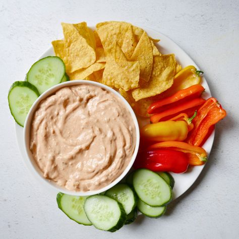 Tex-Mex cottage cheese dip | Recipes | WW USA Cottage Cheese Taco Seasoning Dip, Cottage Cheese Taco Dip, Weight Watchers Cottage Cheese Recipes, Ww Dips, Cottage Cheese Dip Recipes, Ww 2024, Cottage Cheese Dip, Dip Healthy, Dip Mixes