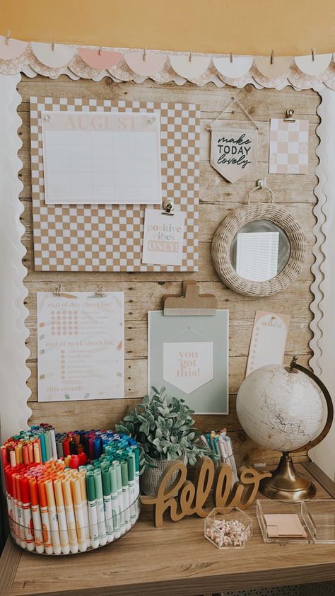 Instagram White Classroom Aesthetic, Clipboard Wall Classroom, Classroom Round Table Arrangement, Clean Classroom Aesthetic, Teacher Classroom Decor Ideas, Displaying Student Work In Classroom, Cosy Classroom Ideas, Teacher Asthetic Picture Classroom, Headteacher Office Ideas