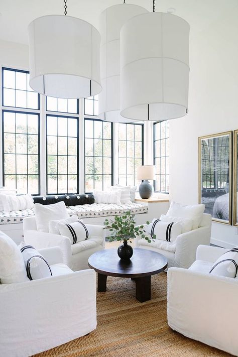 This modern family home in Nashville is drenched in sunlight and makes a strong case for all-white décor. Take a tour. Formal Living Room Decor, Formal Living Room Designs, Best Wall Colors, Furnitur Ruang Keluarga, White Living, White Living Room, White Rooms, Family Room Design, Decoration Inspiration