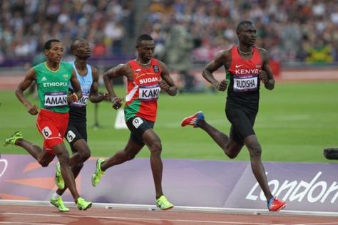 David Rudisha & Training for the 800 Meter Runners David Rudisha, Useful Website, Olympic Runners, Speed Workout, Running Race, Long Distance Running, Endurance Training, Runners World, How To Get Better