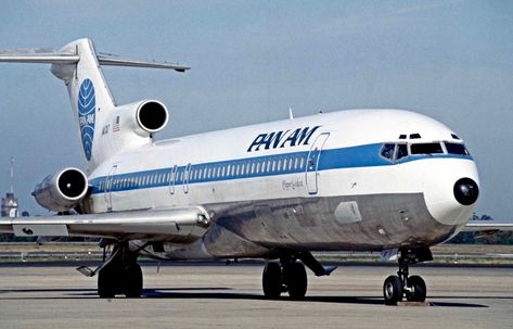 Pan Am 727-200 Boeing 727 200, Pan American Airlines, World Trade Center Nyc, Vintage Airline Posters, Aviation Image, Air Carrier, Boeing 727, Boeing Aircraft, Vintage Planes