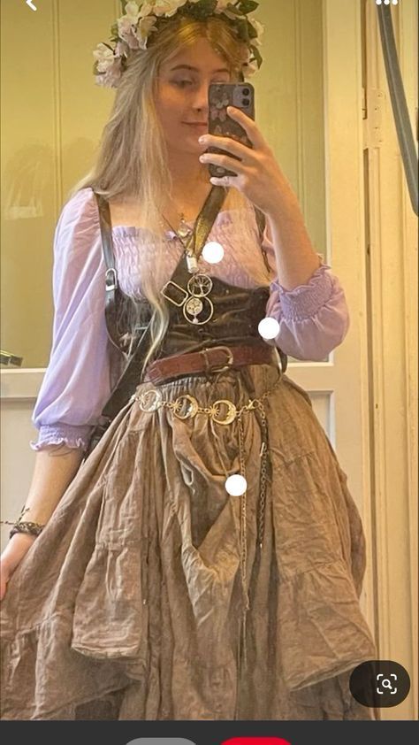 Cottagecore Elf Outfit, Purple Fairy Ren Faire, Fantasy Ren Faire Outfits, Ren Fair Cosplay, Purple Ren Faire Outfit, Fantasy Inspired Fashion, Fantasy Renfaire Outfit, Renisance Fair Outfit Women, Unique Ren Faire Costume