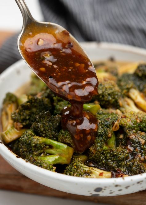 Broccoli With Garlic Sauce - The flavours of kitchen Broccoli And Garlic Sauce, Blanching Broccoli, Broccoli With Garlic Sauce, Broccoli With Garlic, Chinese Garlic, Garlic Broccoli, Breakfast Appetizers, Broccoli Stir Fry, Black Garlic