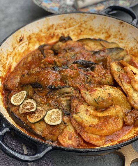 Eggplant Khoresh (Khoresh Bademjan) - Mama Lola Cooks Bademjan Recipe, Khoresh Bademjan, Persian Eggplant, Chicken And Eggplant, Pan Fried Eggplant, Persian Dishes, Beef Cubes, Persian Recipes, Savoury Recipes