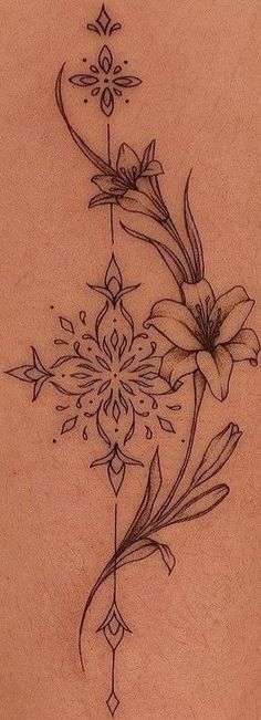 Tangled Tattoos Disney, Repunzle Flower Tattoos, Repunzle Tattoo, Rapunzel Flower Tattoo, Tangled Tattoo Ideas, Tangled Flower Tattoo, Rapunzel Tattoo, Rapunzel Flower, Tangled Flower