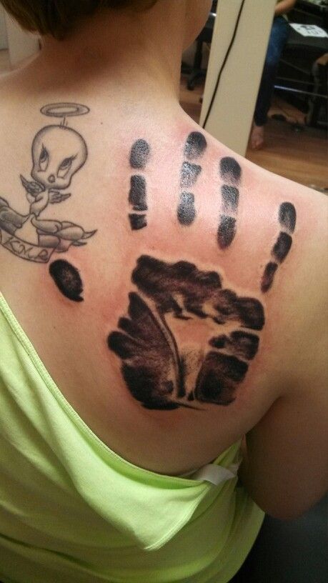 Husband's hand print. #tattoo #hand #marriage Footprints In The Sand Tattoo, Hand Print Tattoo, Handprint Tattoo, Hand Print Tattoos, Baby Footprint Tattoo, Many Tattoos, Tattoo Baby, Tattoos Hand, Upper Back Tattoos