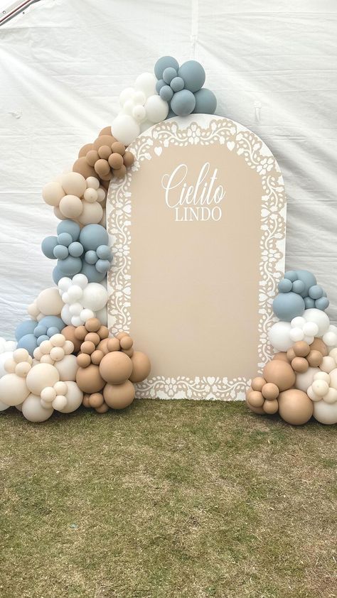 Cielito Lindo Gender Reveal Theme, Mi Cielito Lindo Baby Shower Theme, Cielito Lindo Gender Reveal, Baby Shower Ideas Minimalist, Baby Shower Themes May, Small Baby Shower Ideas Boy, Baby Shower Cielito Lindo, Mexican Baby Shower Ideas, Cielito Lindo Backdrop