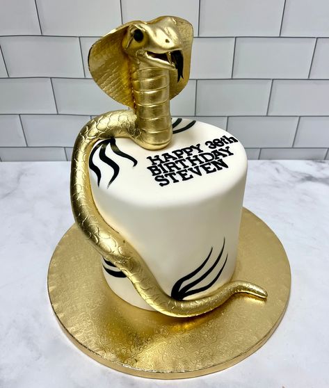 Cobra Cake, Snake Cake, Snake Cakes, King Cobra Snake, Cobra Snake, 3d Cakes, Birthday Cakes For Women, 3d Cake, King Cobra