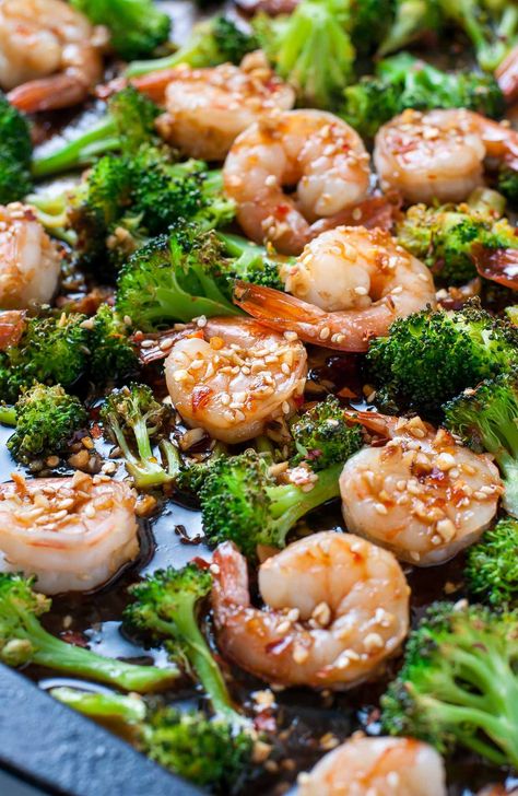 Honey Garlic Shrimp And Broccoli, Garlic Shrimp And Broccoli, Honey Garlic Shrimp, Easy Sheet Pan Dinners, Sheet Pan Suppers, Shrimp And Broccoli, Sheet Pan Dinners Recipes, Shrimp Dinner, Recipe Sheets