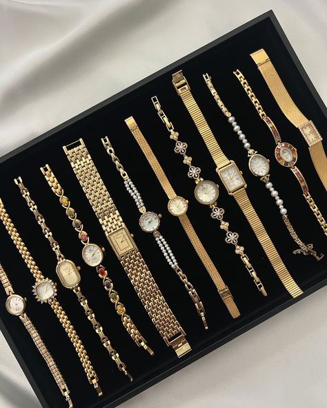 Obsessed is an understatement ✨ Shop now, link in bio! Everyday Bag Essentials, Jordan Taylor, Vintage Watches Women, Wrist Jewelry, Watches Women, Womens Watches Luxury, Dope Jewelry, Shoe Inspiration, Classy Jewelry