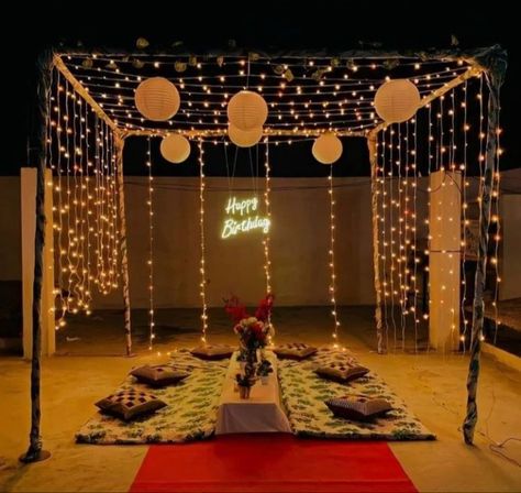 Birthday Decorations In Terrace, Terrace Bday Decoration Night, Rooftop Birthday Party Decorations Night, Terrace Birthday Decoration, Terrace Wedding Decor, Diwali Party Rooftop Decor, Diwali Party Decorations At Home, Rooftop Birthday Party Ideas, Rooftop Party Ideas