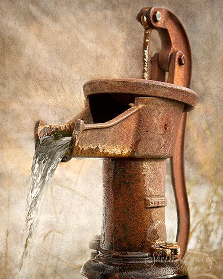 Water Pump Photograph Bathroom Decor Kitchen Decor by SherriConley Medieval Farmer, Kitchen Decor Antique, Old Water Pumps, Hand Water Pump, Rose Arbor, Country Treasures, Bath Art, Rustic Bathroom Decor, Well Pump