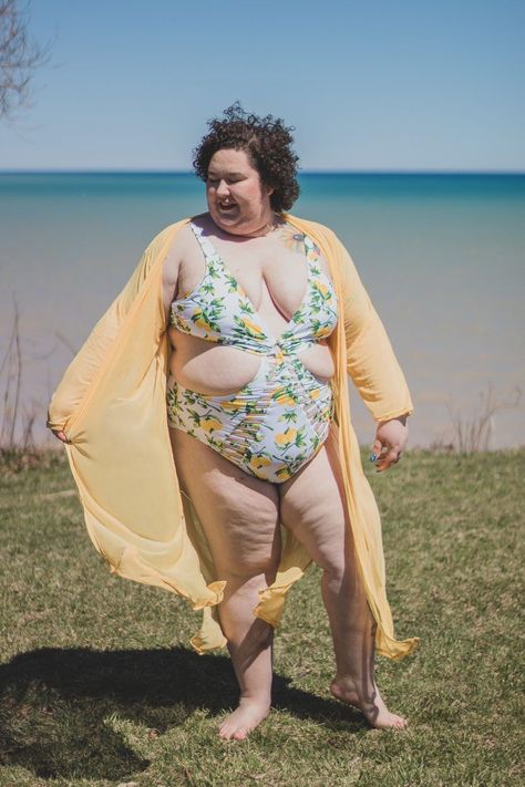 plus size woman standing in front of the lake wearing a one peice lemon swimsuit and a coverup Lipedema Fashion, Plus Size Swimwear Fatkini, Plus Size Swimwear Big Belly, Lemon Swimsuit, Ugly Legs, Lake Outfits, Lake Wear, Swimwear Ideas, Swimsuit Outfit