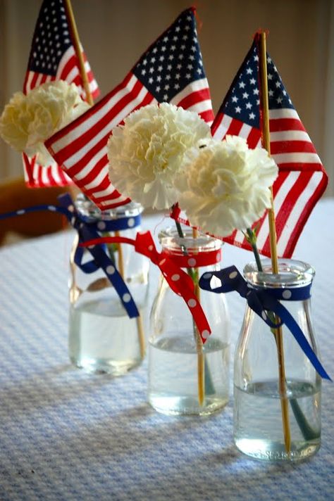 4th of july party ideas - Google Search  Would probably change out the carnations to something else, but great idea! Promotion Party, Christmas Wreaths Diy Easy, July Wedding, American Flags, Patriotic Crafts, Patriotic Party, 4th Of July Celebration, 4th Of July Decorations, Patriotic Holidays