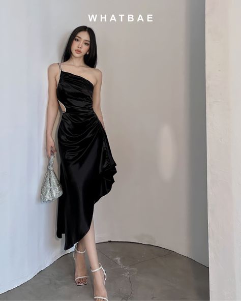 Gowns Dresses Elegant, Stunning Prom Dresses, Elegant Dresses Classy, Prom Dress Inspiration, Korean Fashion Dress, Pretty Prom Dresses, Classy Casual Outfits, Glam Dresses, Looks Chic