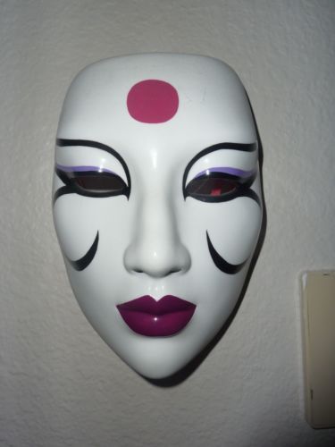 Kabuki Mask Design, Japanese Kabuki Mask, Kabuki Mask, Japanese Masks, African Art Projects, David Mack, Rare Comic Books, Call Of Cthulhu Rpg, Mack Up