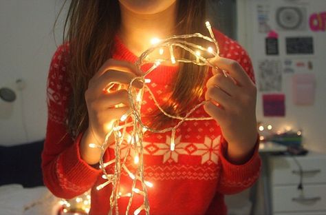 ♡ pinterest : brittesh18 ♡ Tumblr Christmas Aesthetic, 2014 Winter Aesthetic, 2014 Christmas Aesthetic, Tumblr Christmas, Christmas Tumblr, Tumblr Quality, 2014 Christmas, Holiday Inspo, Vanilla Candle