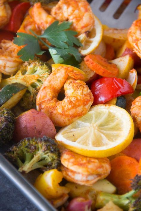 Sheet-Pan Roasted Shrimp and Vegetables | Say GraceFacebookGoogle+InstagramPinterestTwitterYouTube Oven Vegetables, Fit Foods, Roasted Vegetables Oven, Shrimp And Vegetables, Sheet Pan Suppers, Roasted Shrimp, Pan Meals, Onion Recipes, Garlic Shrimp