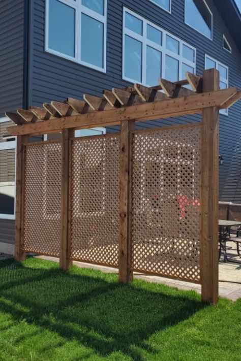 Lattice Deck Ideas, Privacy Panels Outdoor Patio Ideas Wood, Outdoor Dividers Privacy Screens, Outdoor Lattice Privacy Screen, Outdoor Privacy Trellis, Lattice For Privacy, Diy Backyard Privacy Ideas Budget, Privacy Fence For Adu, Pergola Lattice Wall